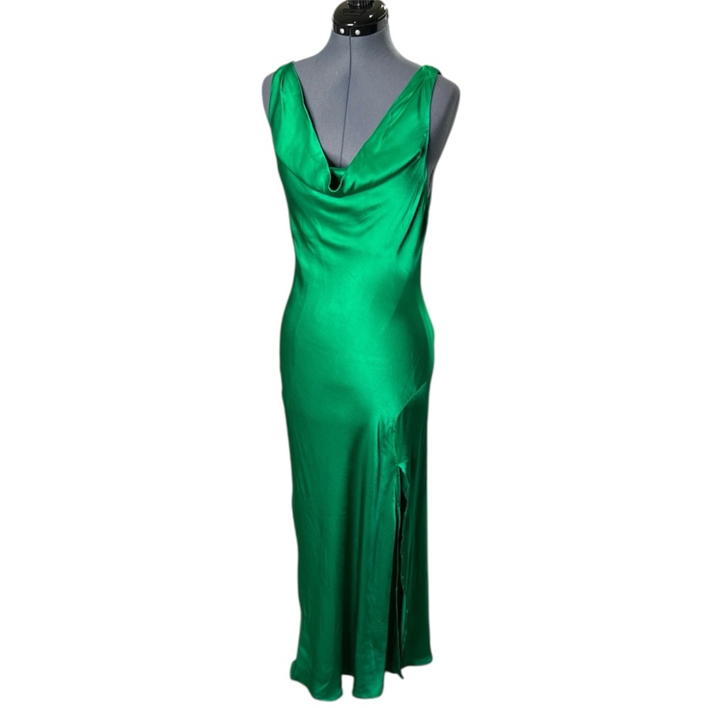 NWT ASTR The Label Christella Kelly Green Elegant Satin Gown - Picture 3 of 11